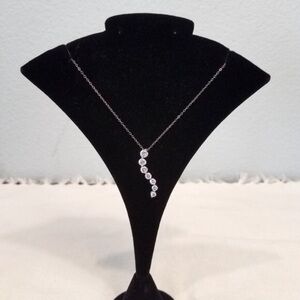 Gorgeous 14k White Gold Pendant Necklace
